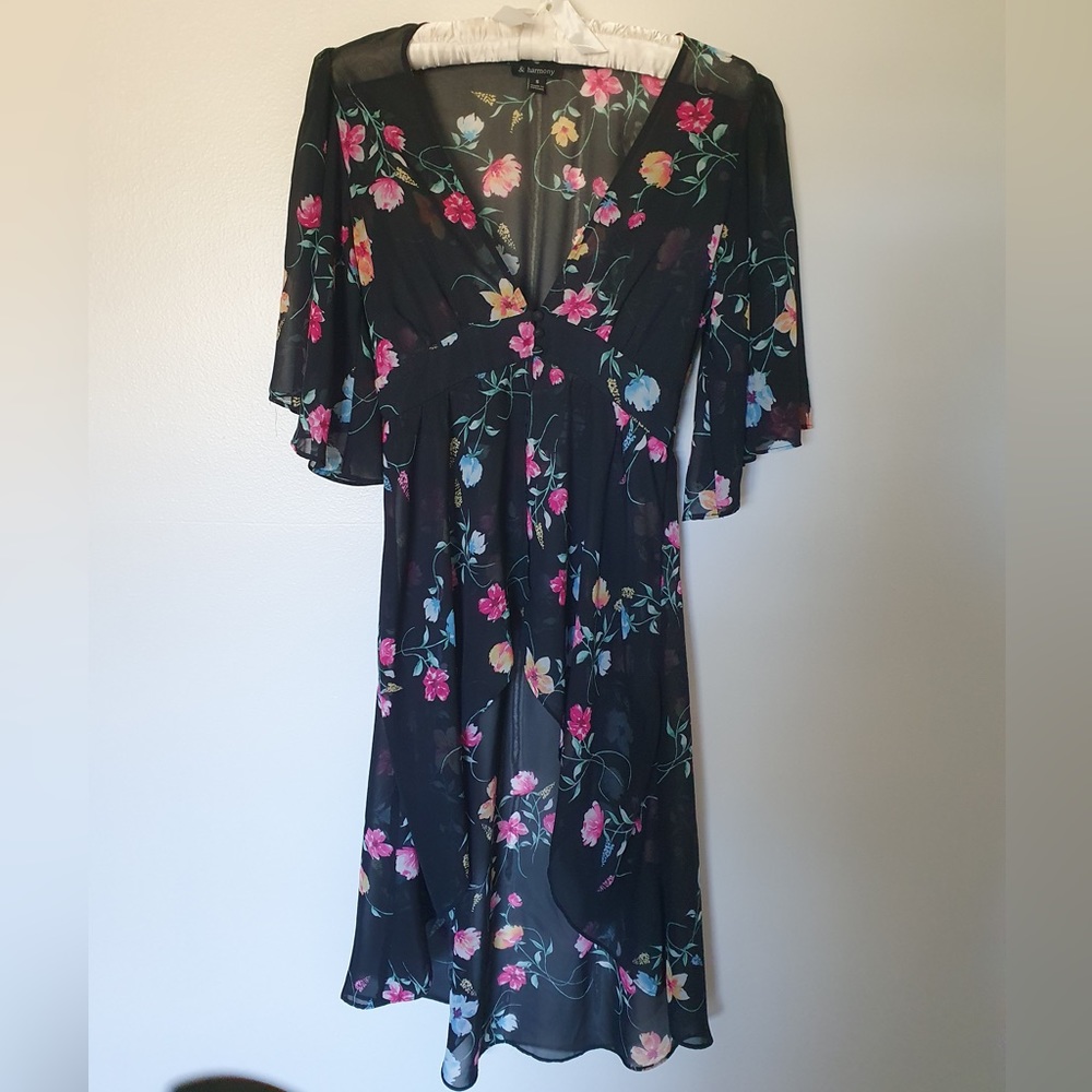 Flowy Black Floral